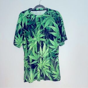All over printed leaf shirt